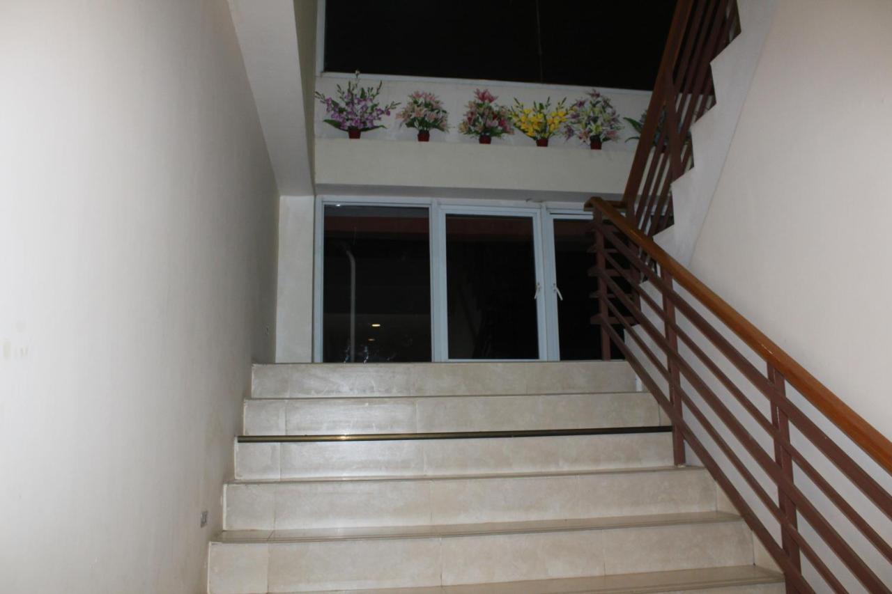 Hotel Law Ka Thit Sar New Bagan Esterno foto